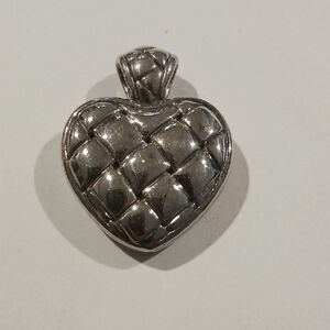 Thailand Sterling Silver Quilted Heart Pendant - Silver